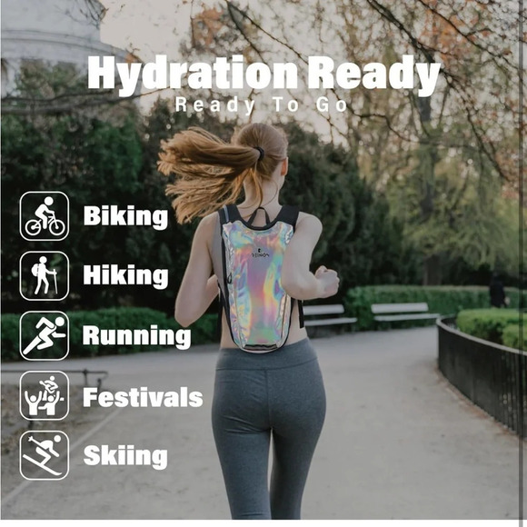 NWT Hydration Backpack Pack with 2L Water Bladder - Picture 5 of 13